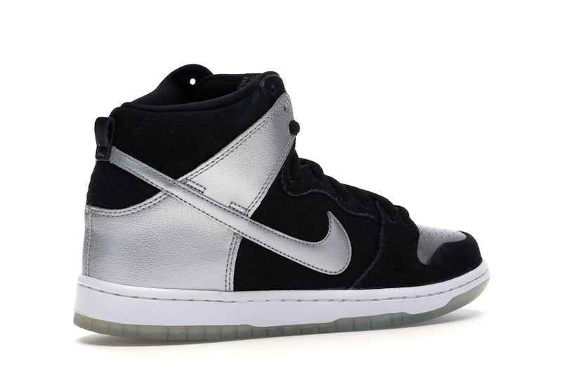 Nike SB Dunk High Tin Man