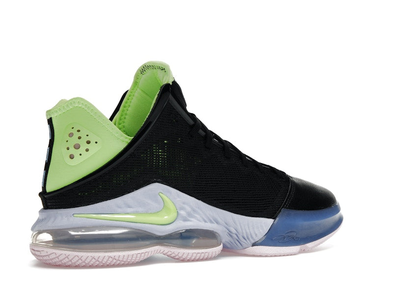 Nike LeBron 19 Low Ghost Green
