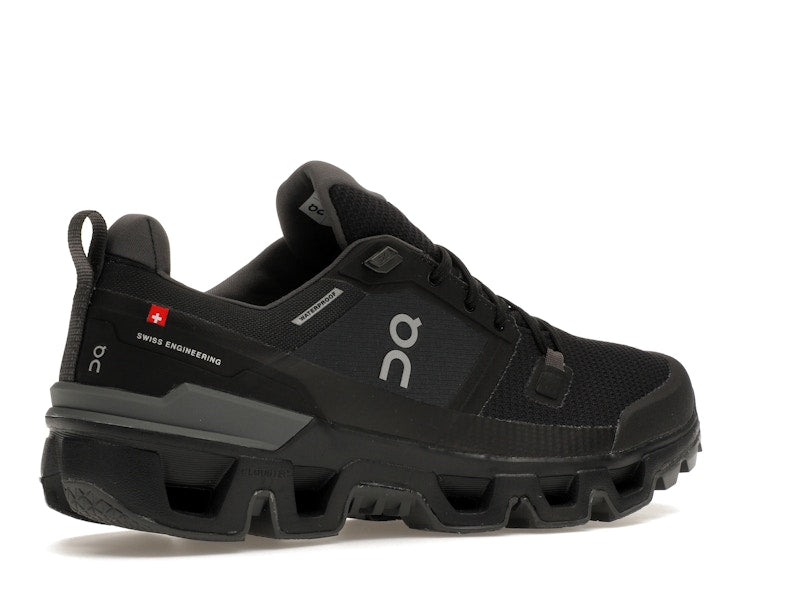 On Running Cloudwander Waterproof Black Eclipse (Women's)