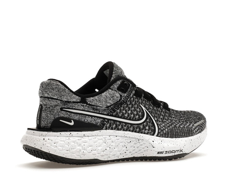 Nike ZoomX Invincible Run Flyknit 2 Oreo (Women's)