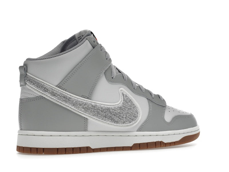 Nike Dunk High University Chenille Swoosh Light Smoke Grey