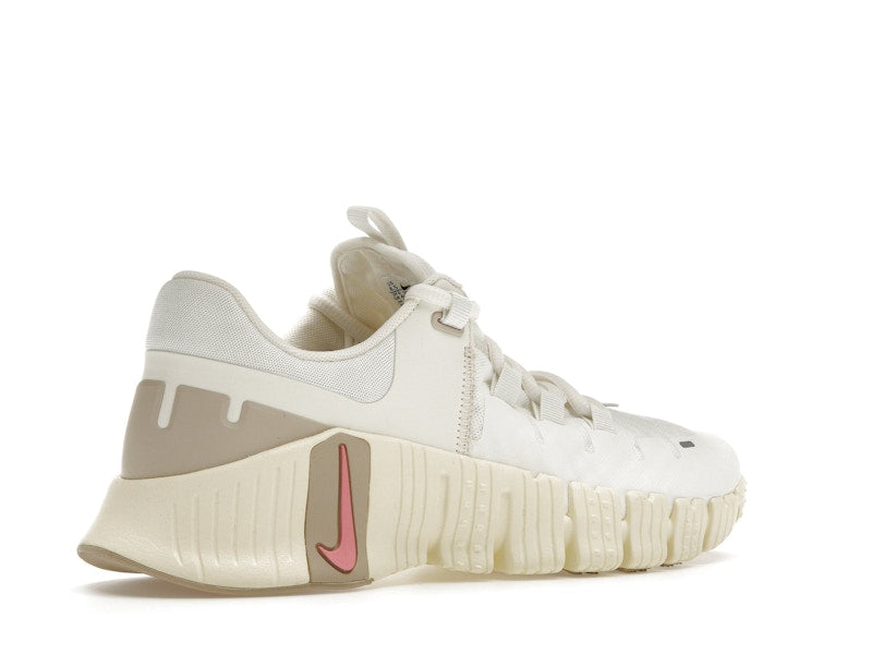 Nike Free Metcon 5 Sail Sanddrift (Women's)