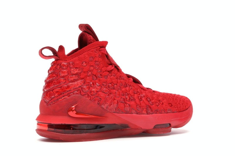 Nike LeBron 17 Red Carpet (GS)
