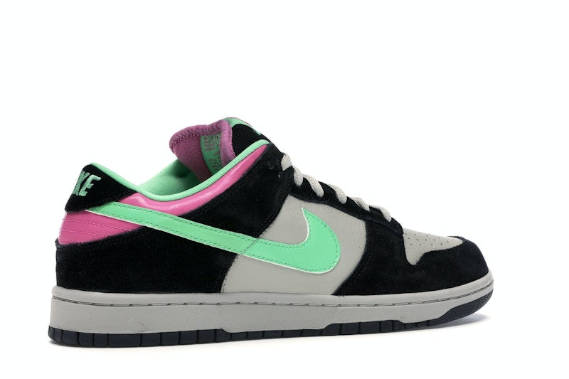 Nike SB Dunk Low Magnet Light Poison Green