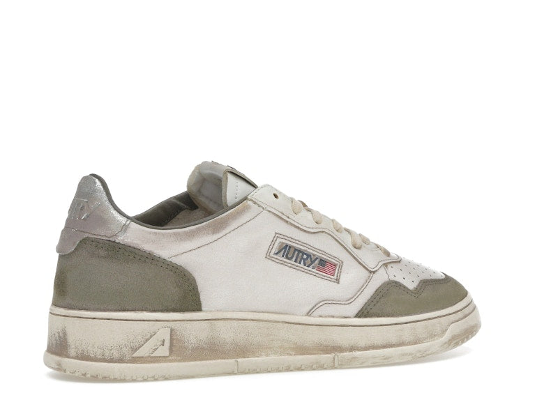 Autry Medalist Low Super Vintage White Silver Lizard