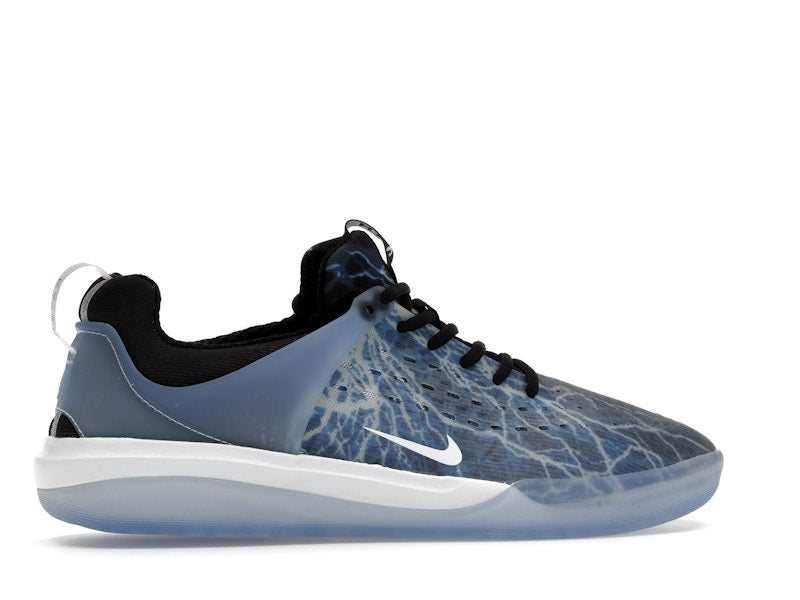 Nike SB Zoom Nyjah 3 Trouble at Home