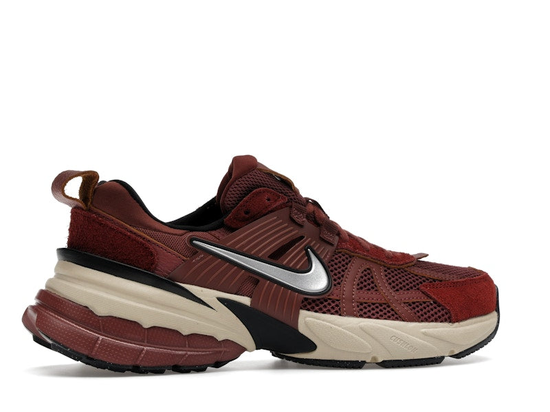 Nike V2K Run Red Sepia Dark Pony (Women's)
