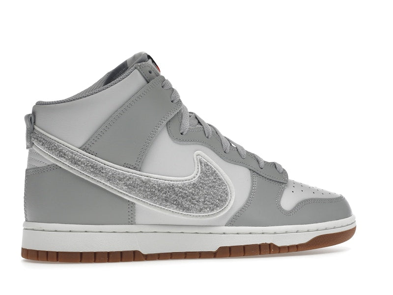 Nike Dunk High University Chenille Swoosh Light Smoke Grey