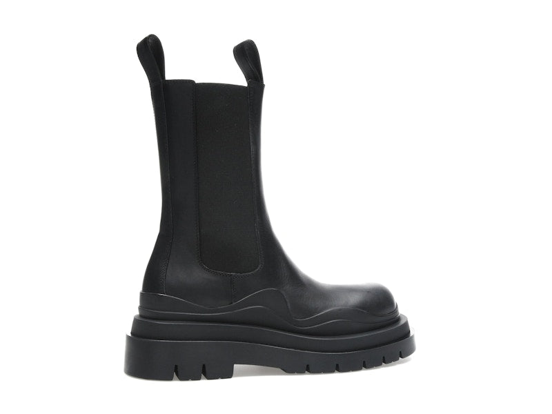 Bottega Veneta Tire Boot Black