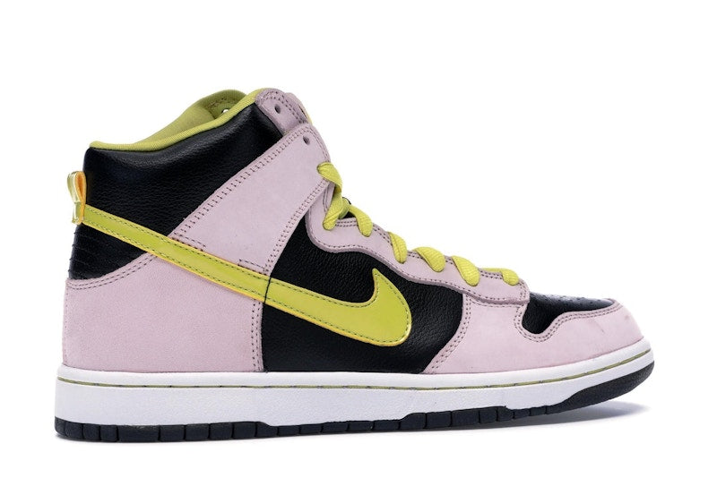 Nike SB Dunk High Miss Piggy