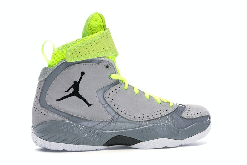 Jordan 2012 Wolf Grey