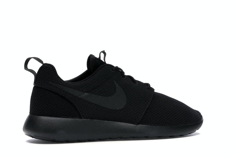 Nike Roshe Run Triple Black