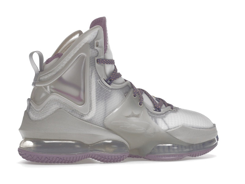 Nike LeBron 19 Strive For Greatness