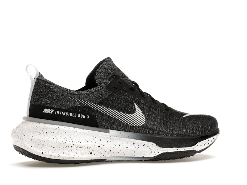 Nike ZoomX Invincible Run 3 Oreo