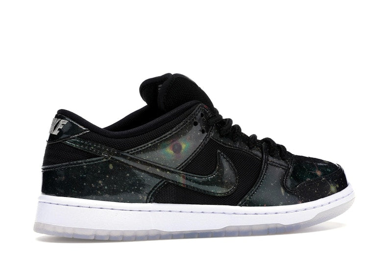 Nike SB Dunk Low 420 Intergalactic