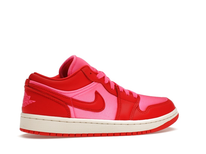 Jordan 1 Low SE Pink Blast (Women's)