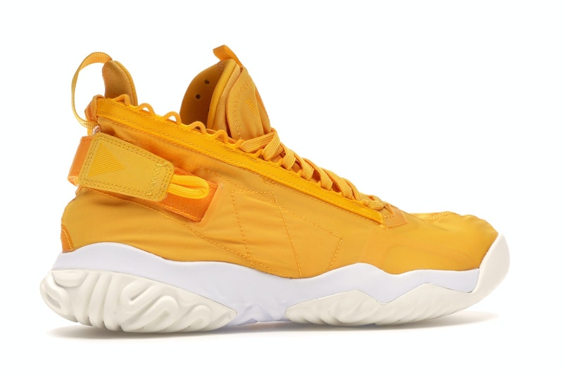 Jordan Proto React University Gold White