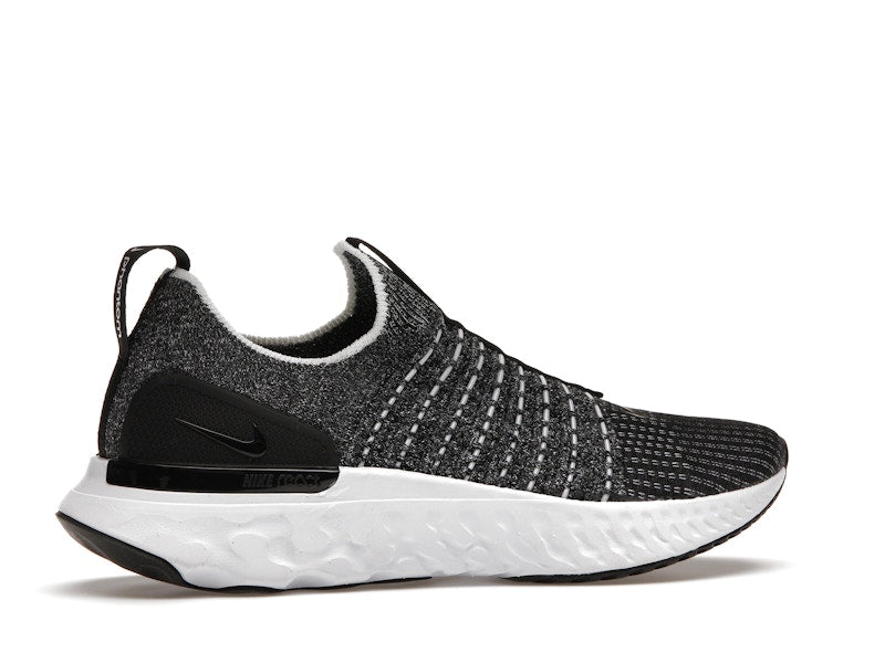 Nike React Phantom Run Flyknit 2 Oreo (Women's)