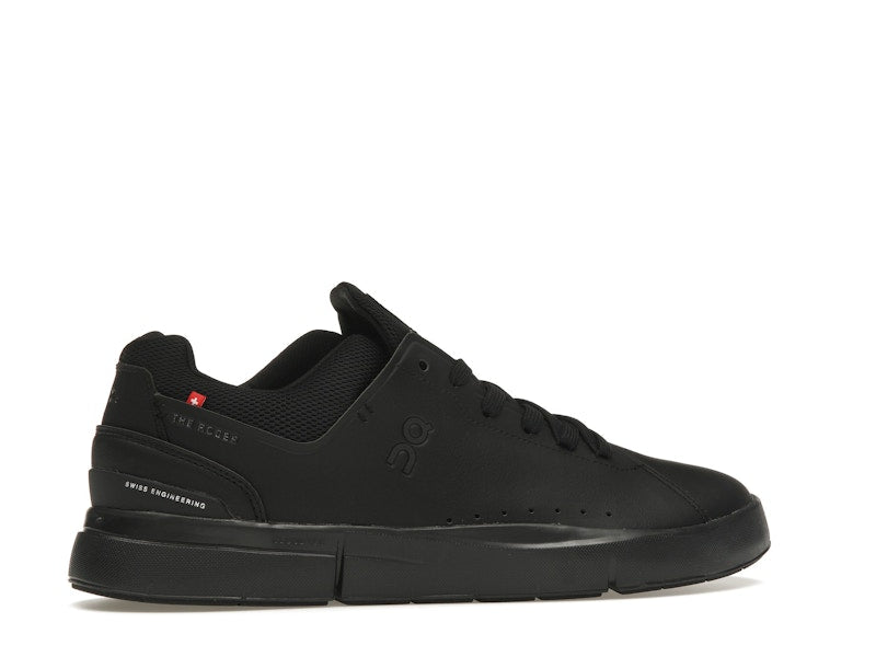 On The Roger Advantage All Black (Women's)