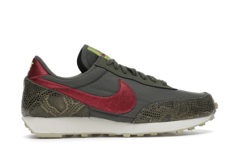 Nike Daybreak Medium Olive Worn Brick (Women's)
