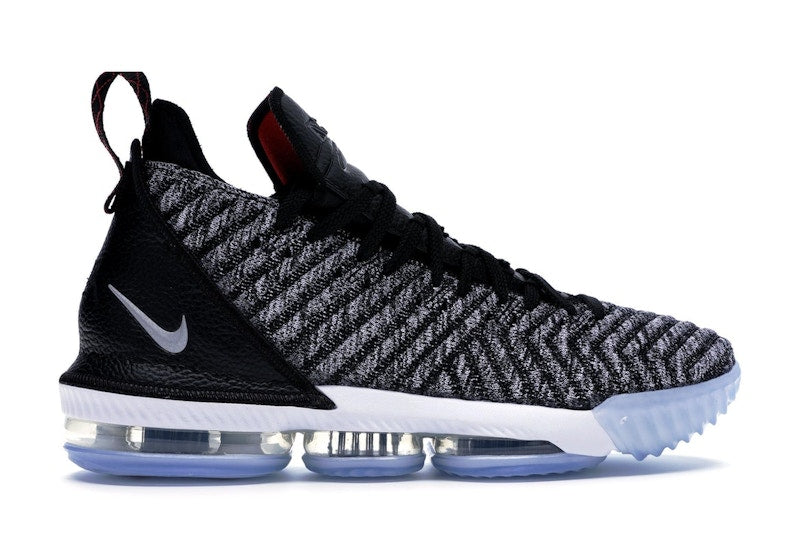 Nike LeBron 16 Oreo