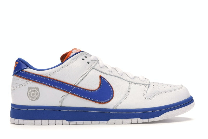 Nike SB Dunk Low Medicom 1