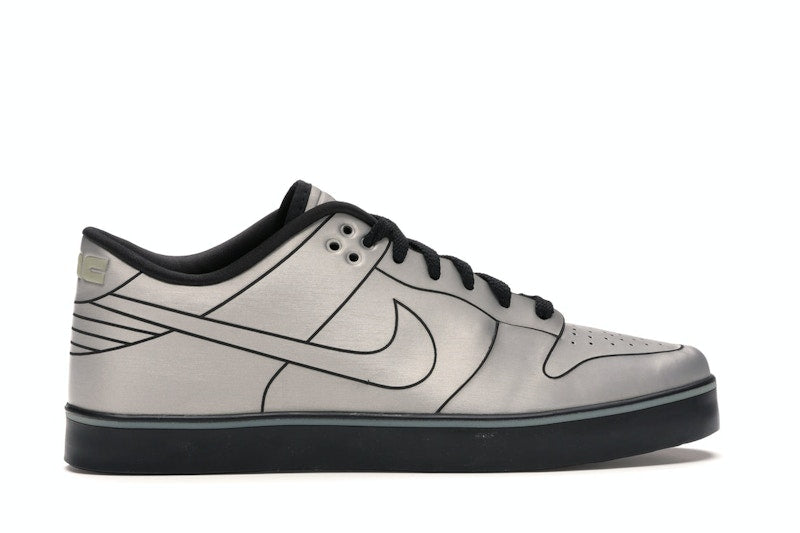 Nike Dunk Low 6.0 SE Delorean DMC-12
