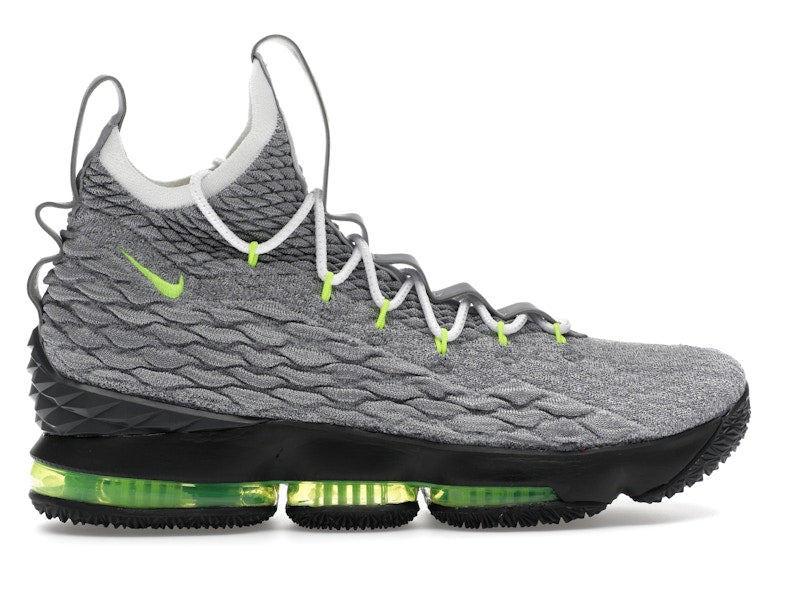 Nike LeBron 15 Air Max 95