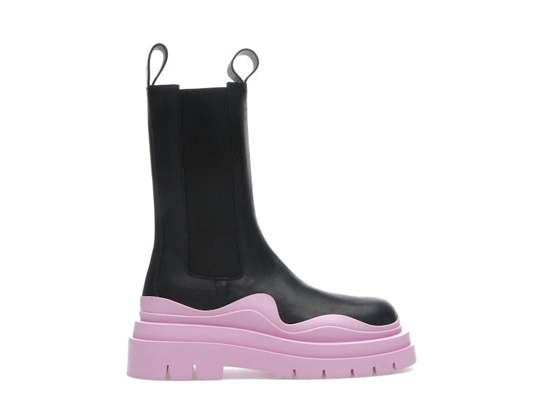 Bottega Veneta Tire Chelsea Boot Black Gloss (Women's)