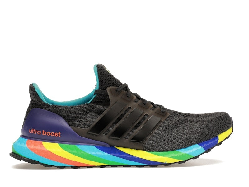 adidas Ultra Boost 5.0 DNA Pride Carbon