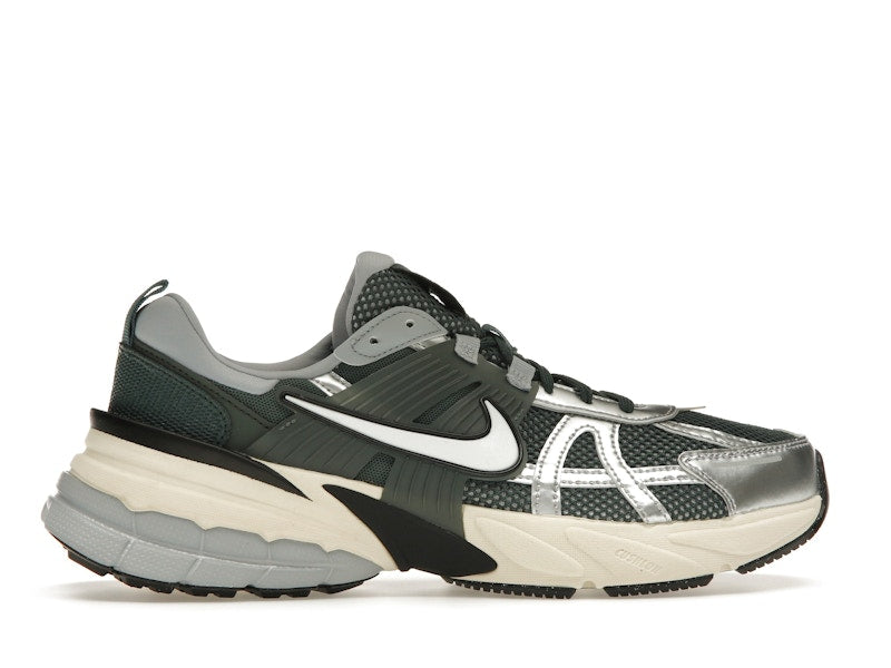 Nike V2K Run Vintage Green