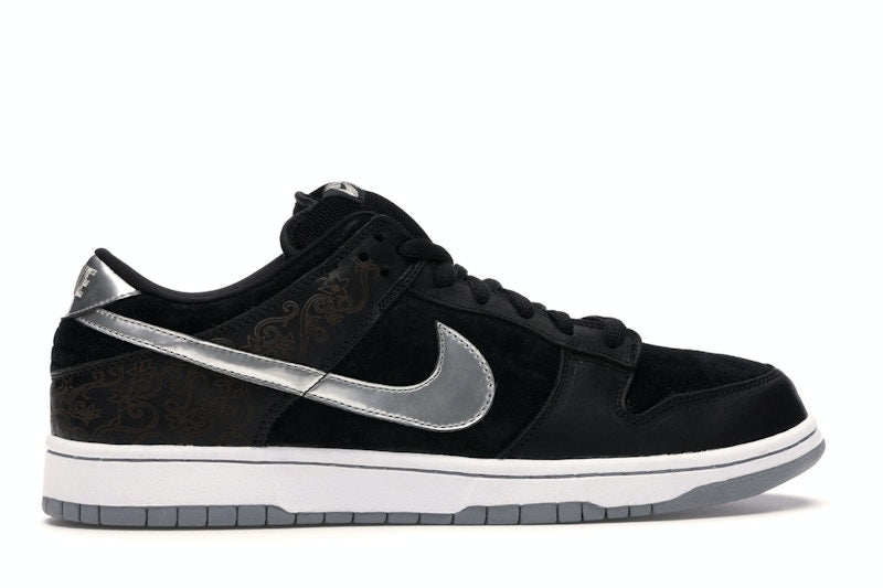 Nike SB Dunk Low Takashi 2