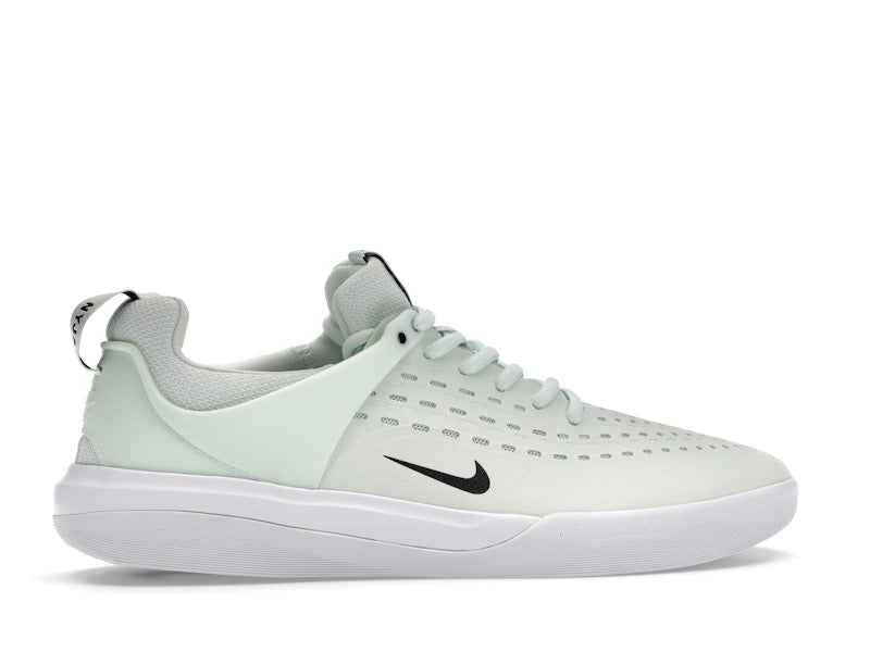 Nike SB Zoom Nyjah 3 Barely Green
