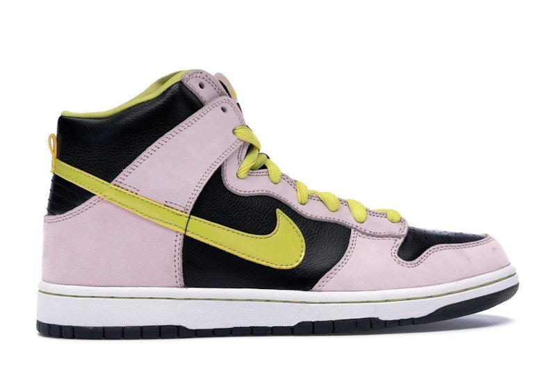 Nike SB Dunk High Miss Piggy