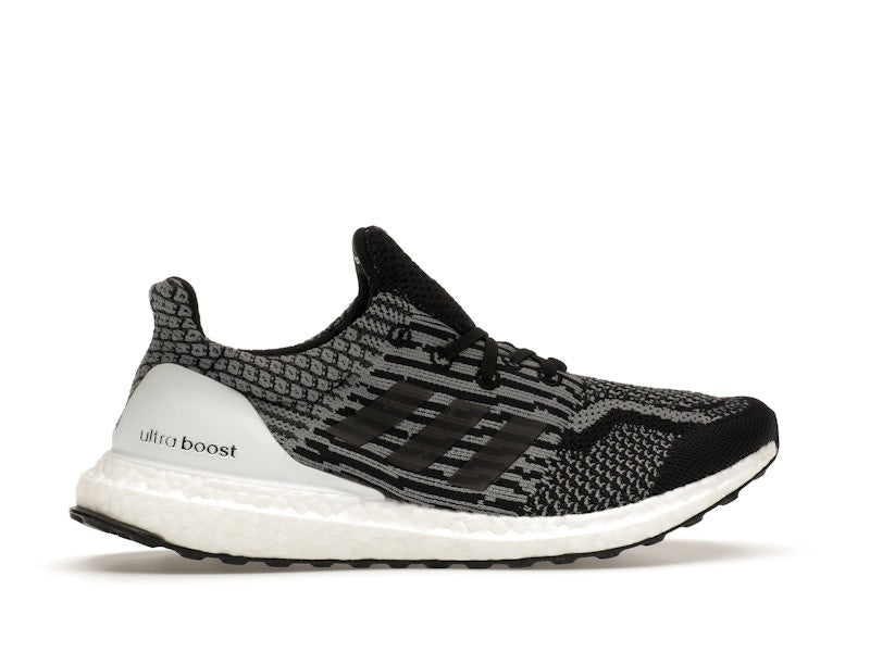 adidas Ultra Boost 5.0 Uncaged DNA Oreo