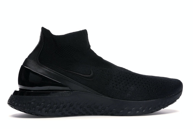 Nike Rise React Flyknit Triple Black