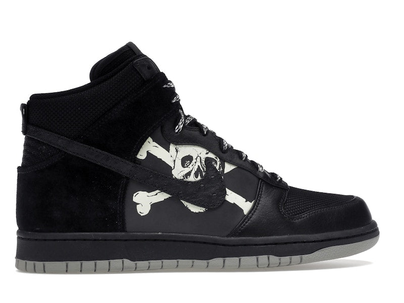 Nike Dunk High St. Pauli