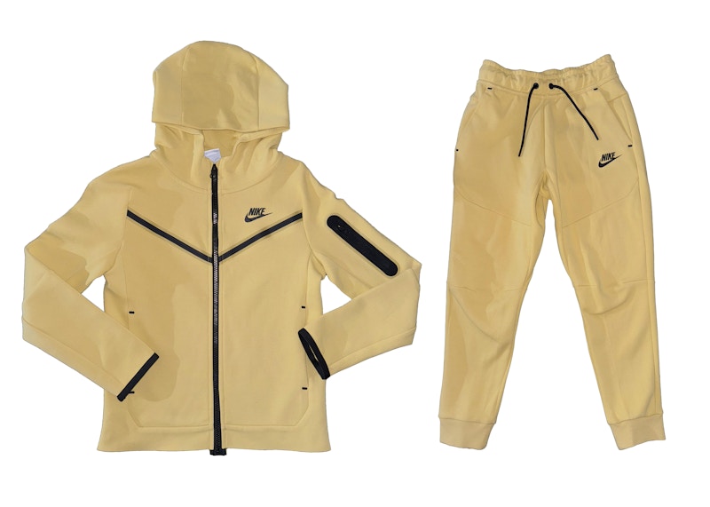 Nike Kids Tech Fleece Full Zip Hoodie & Joggers Set Yellow