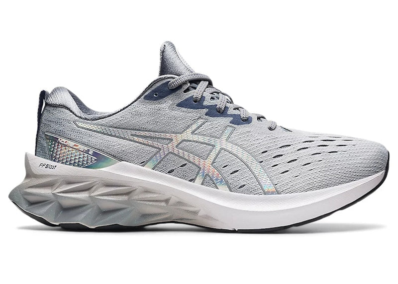 ASICS Novablast 2 Platinum Piedmont Grey
