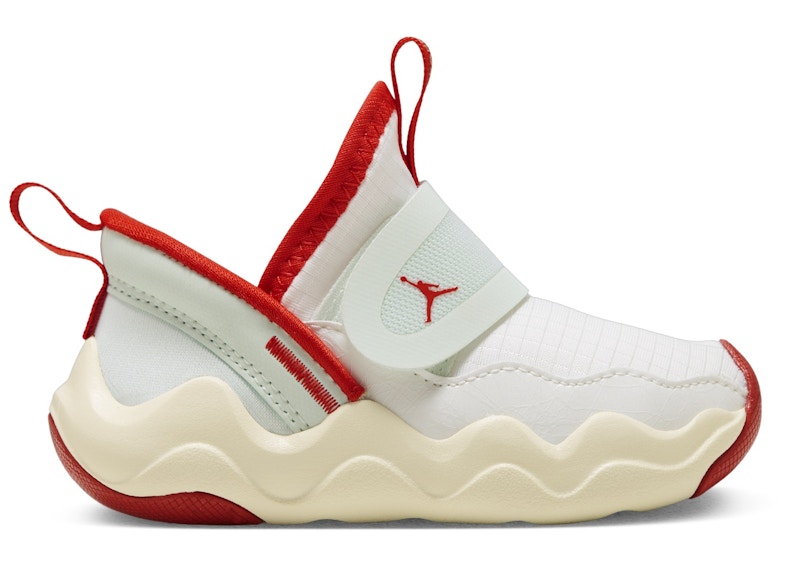 Jordan 23/7 Chinese New Year Ivory Barely Green Metallic Gold Challenge Red (TD)