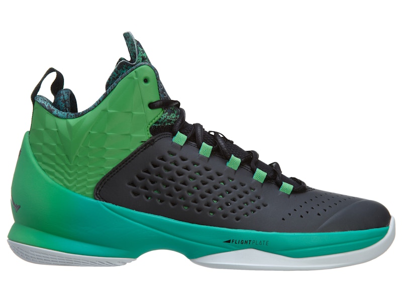 Jordan Melo M11 Black/Black-Lt Green Spark-Rtr