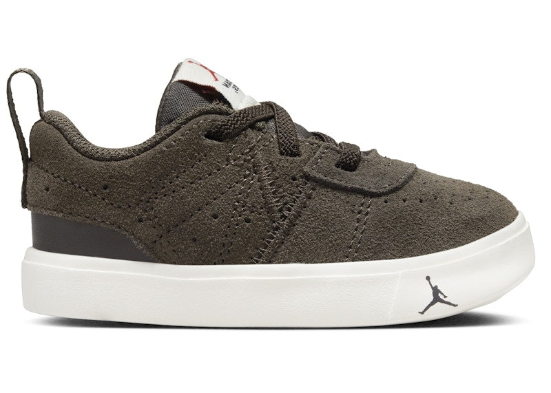 Jordan Series ES ALT Dark Chocolate University Red White Sail (TD)