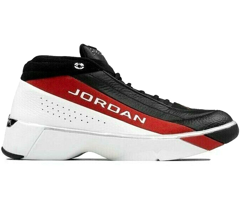 Jordan Team Showcase White Gym Red Black