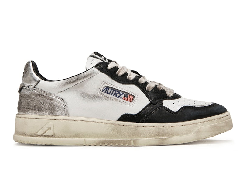 Autry Medalist Leather Low Super Vintage White Black Silver (Women's)