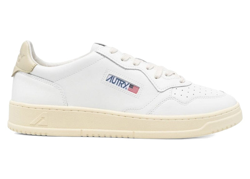 Autry Medalist Leather Low White Tidal Foam