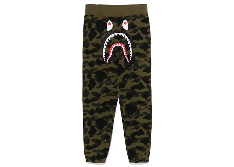 BAPE 1st Camo Wide Fit Shark Sweatpants Green