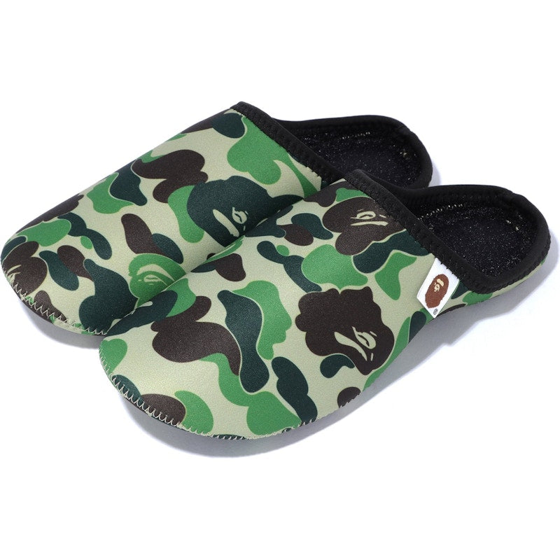 BAPE ABC Slippers & Pouch Set Green