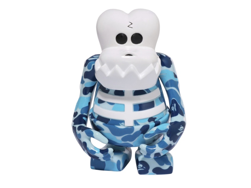 BAPE Bounty Hunter Skull-Kun Special Figure Blue