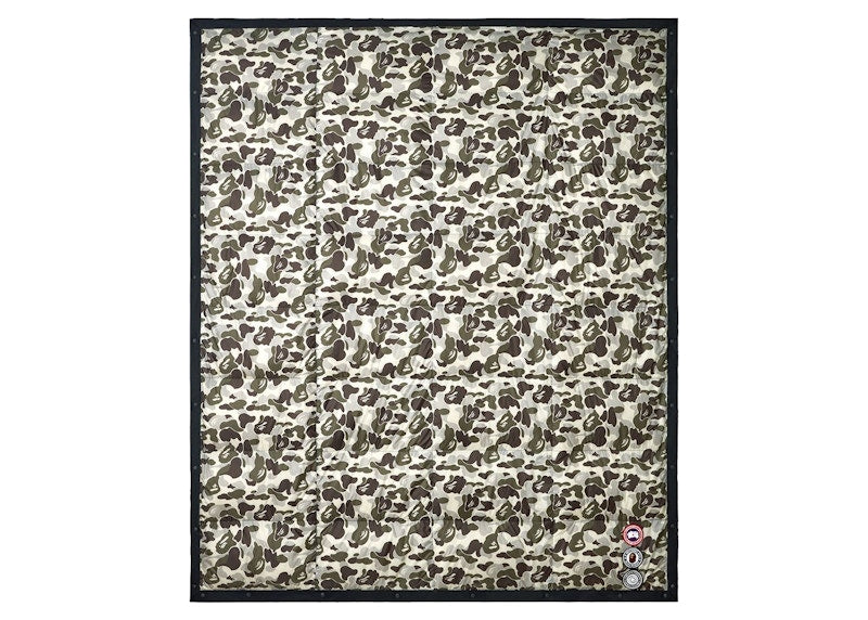 BAPE x Canada Goose x Concepts ABC Camo Down Blanket Gray