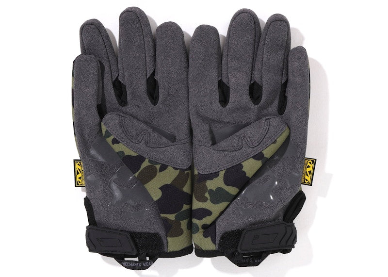BAPE x Mechanix Glove Green